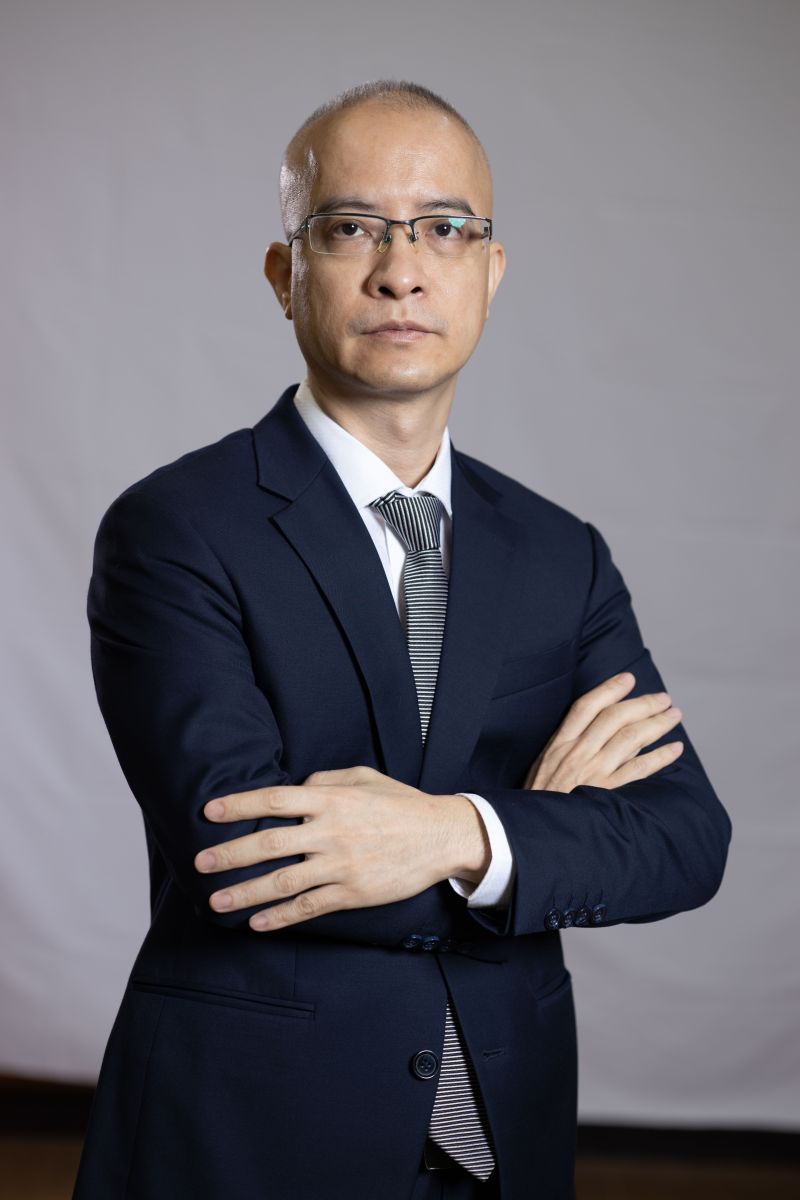 Ông: Phạm Công Thảo