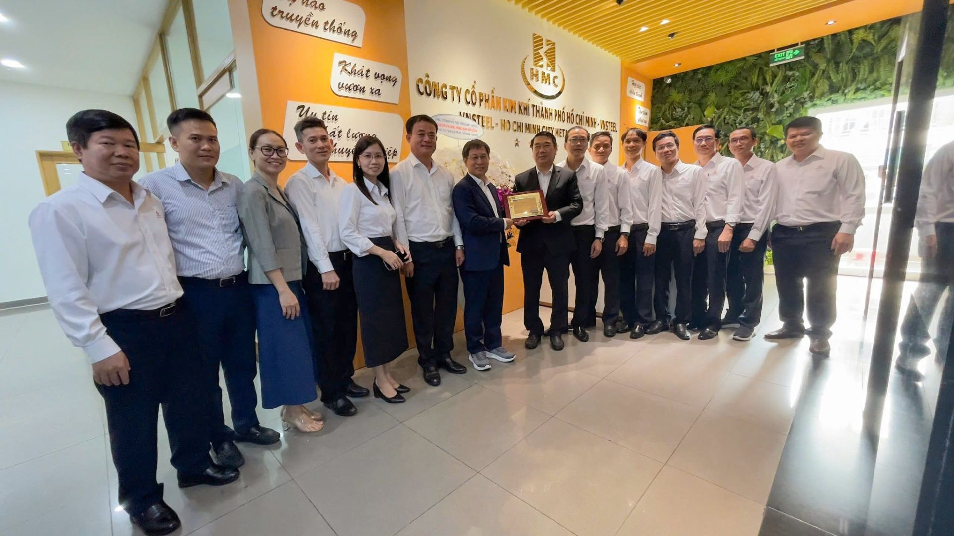 TĂNG CƯỜNG HỢP TÁC KINH DOANH - KIẾN TẠO GIÁ TRỊ BỀN VỮNG