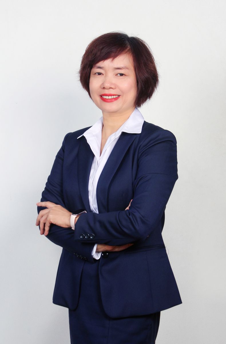 Bà: Đoàn Thị Thanh Thúy